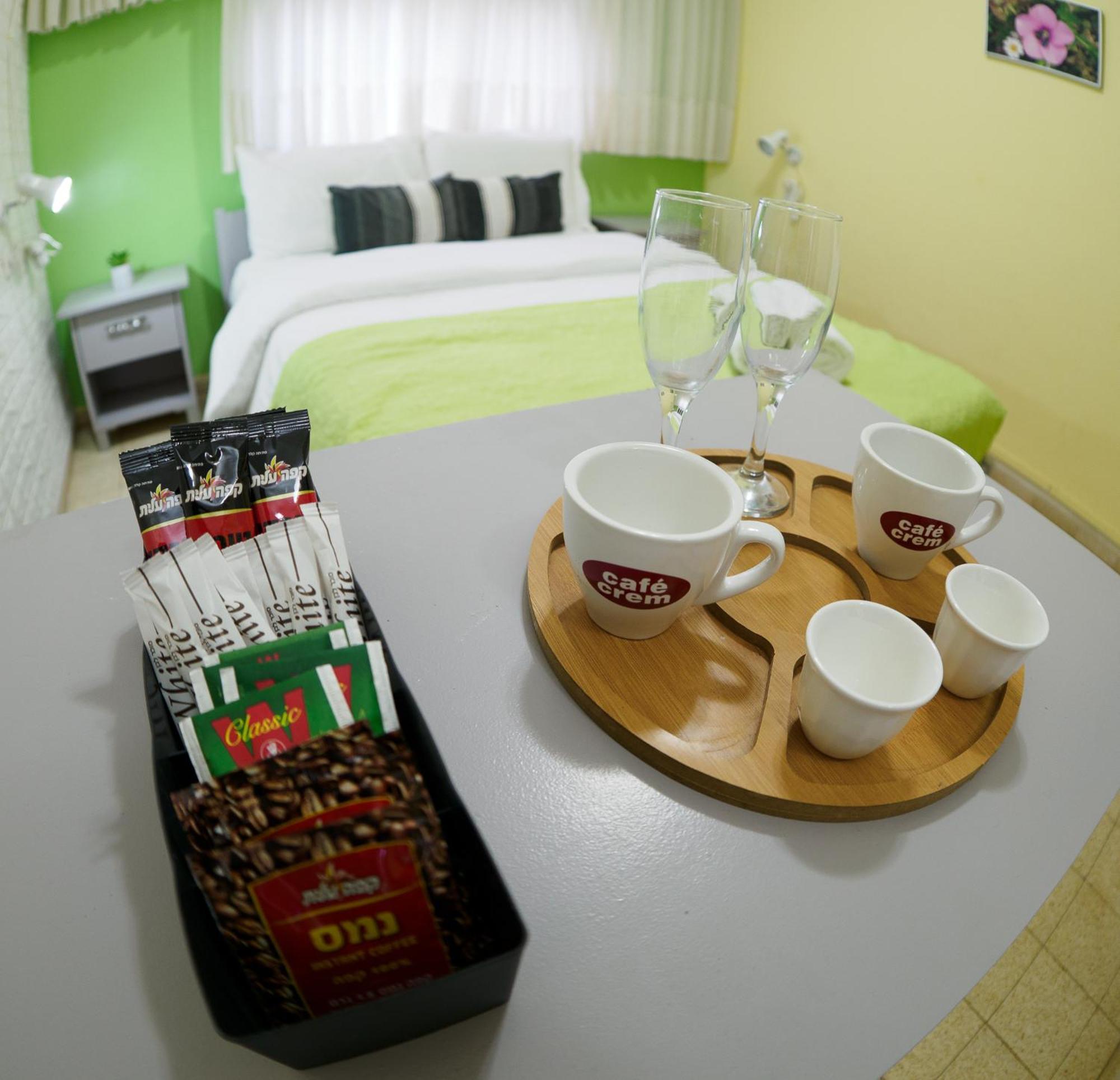 Hotel Breezot Yam Naharijja Zewnętrze zdjęcie
